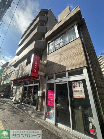 築山ビルの物件外観写真